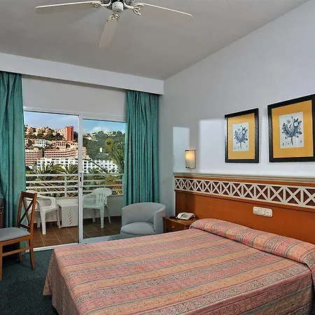 Globales Park 4*