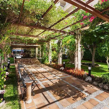 فندق Globales Park سانتا بونسا